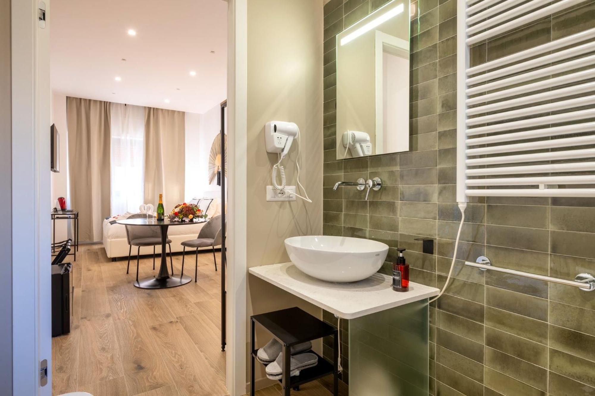 Dimora Fralu Hotell Bari Exteriör bild