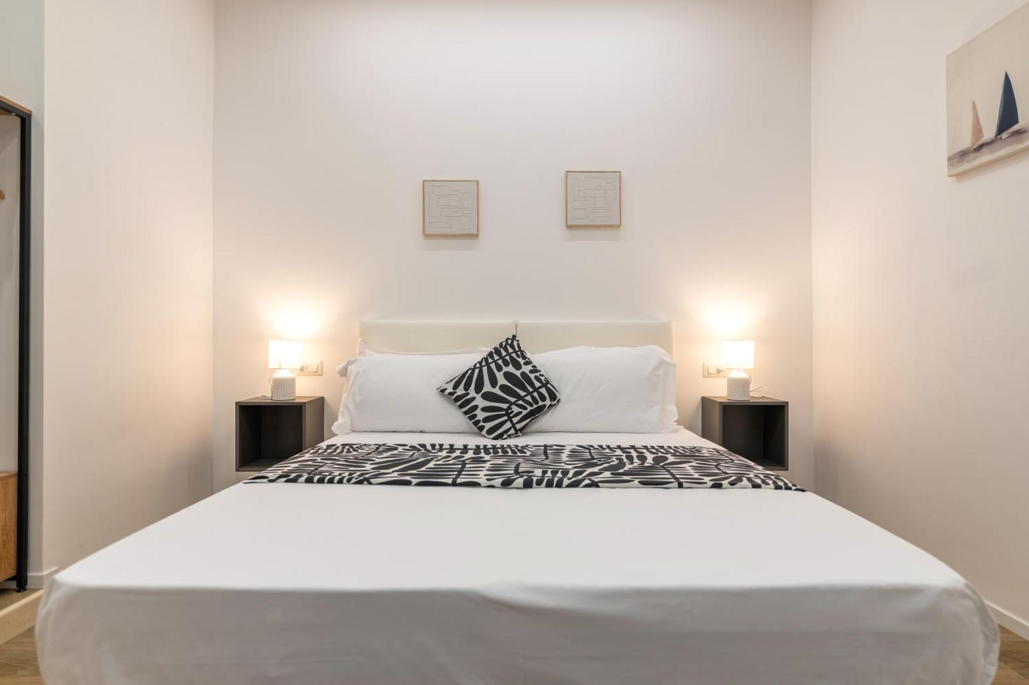 Dimora Fralu Hotell Bari Exteriör bild